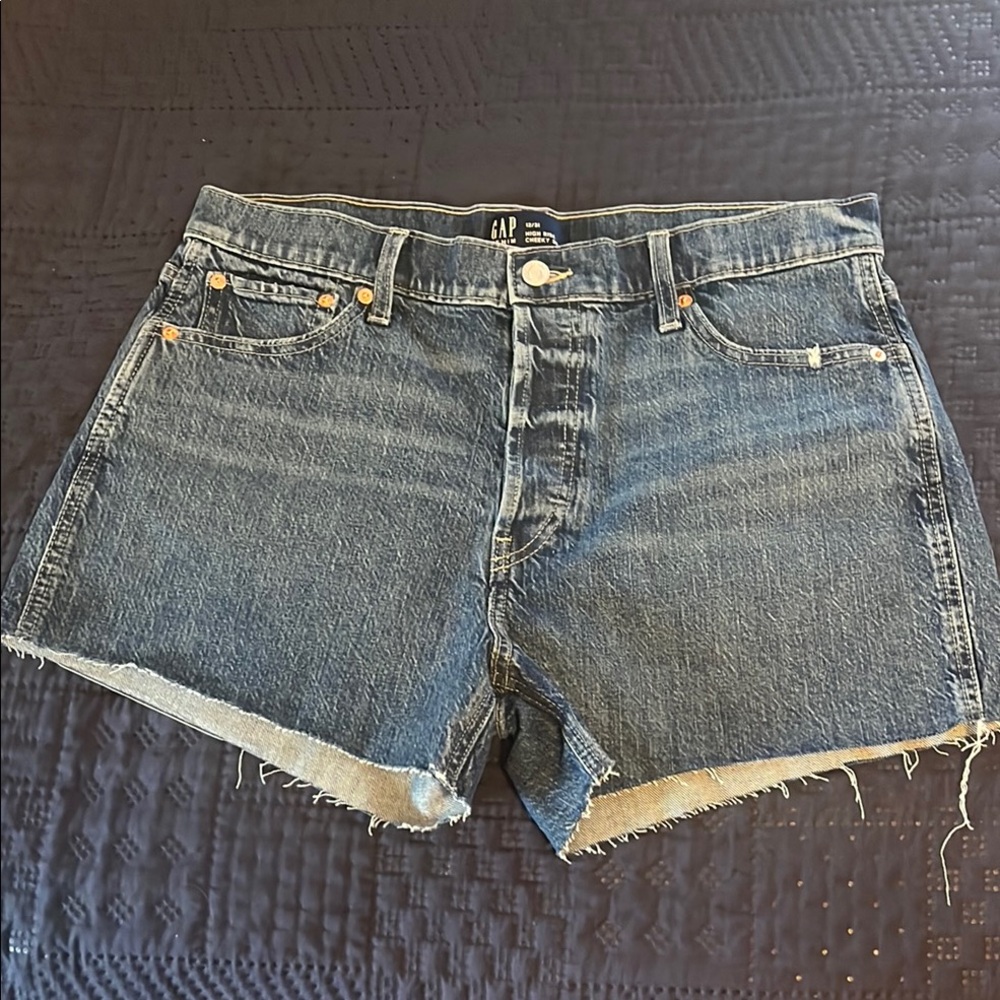GAP Blue Jean Shorts Classic Denim Cut-Offs